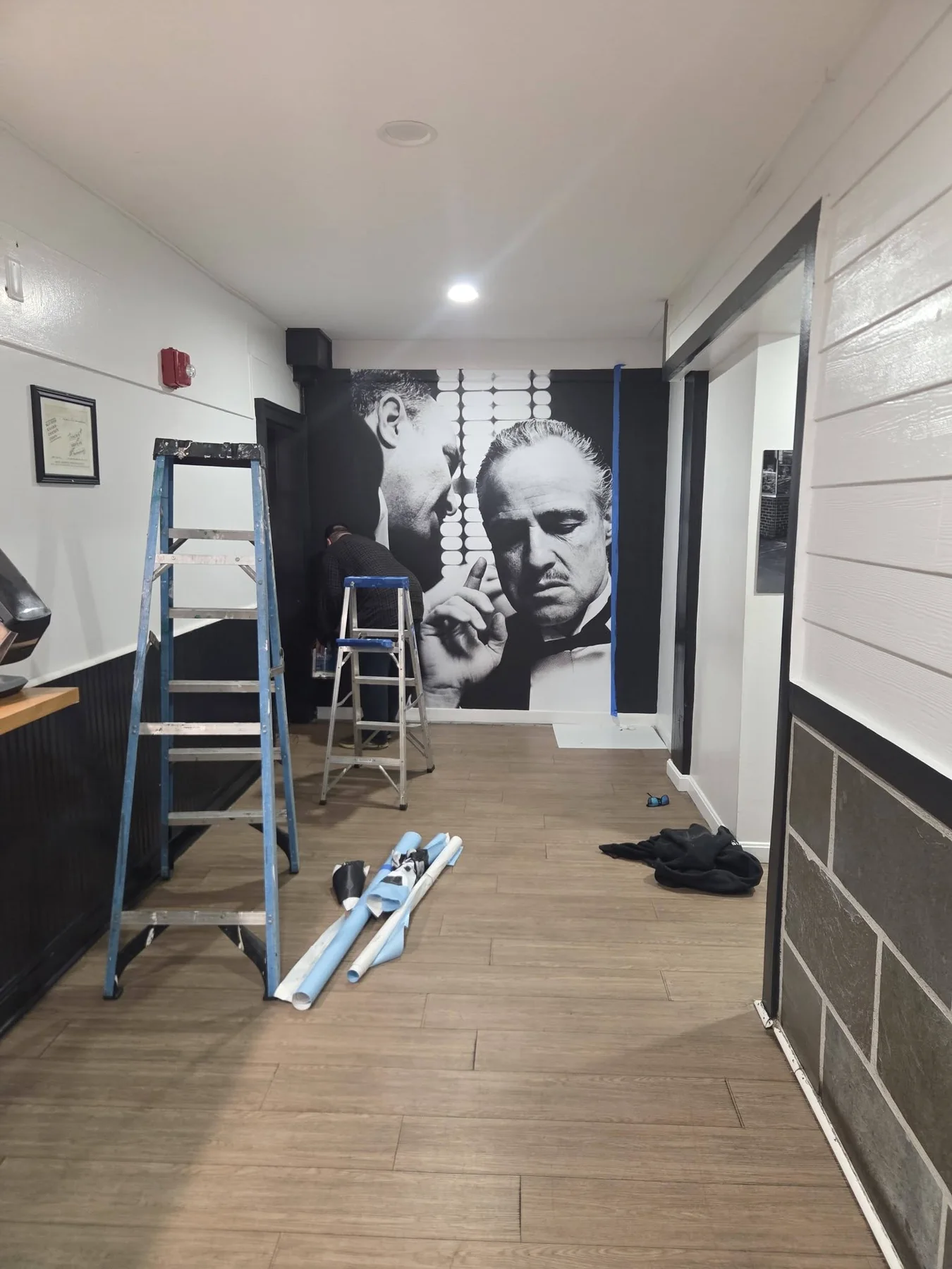 Interior Wall Graphic - Large-Format Vinyl Installation