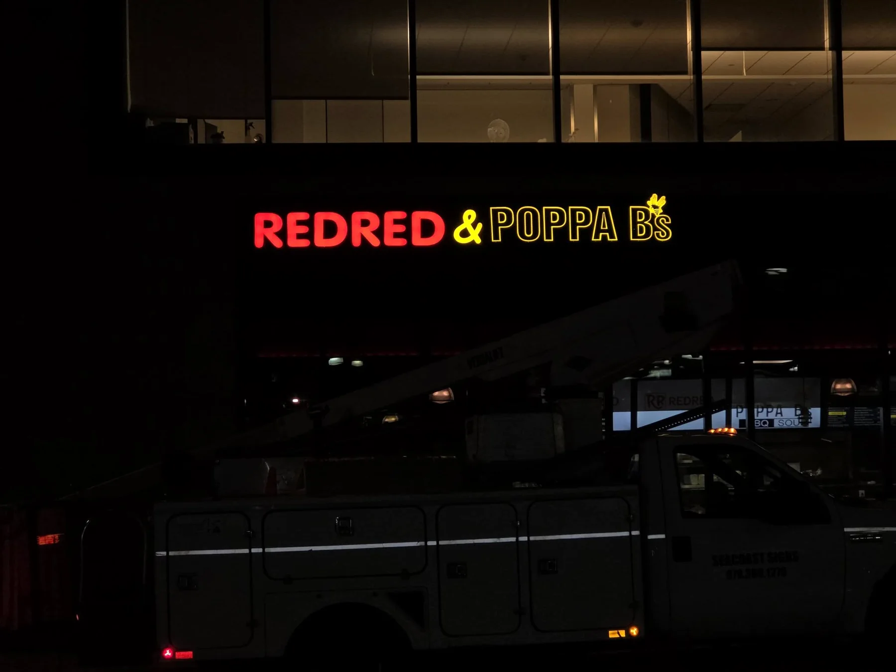 RedRed & Poppa B's - Illuminated Channel Letters
